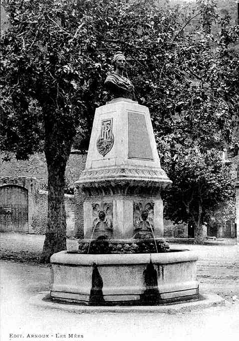Fontaine de la République.