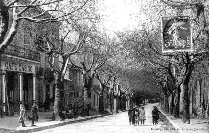 Boulevard de la République.